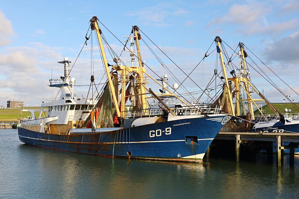 visserij industrie hdr stellendam yerseke kotter viskotter trawler visnet visnetten vloot vis vissen zierikzee
